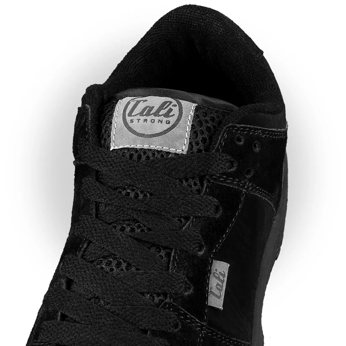 CALI Strong Hollywood All Black Skate Shoe