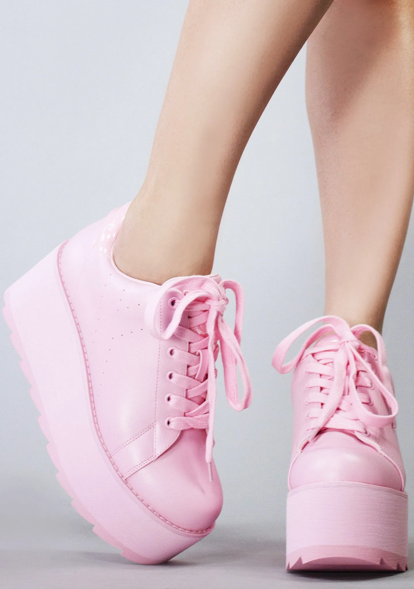 Lala Platform Sneakers in Pink