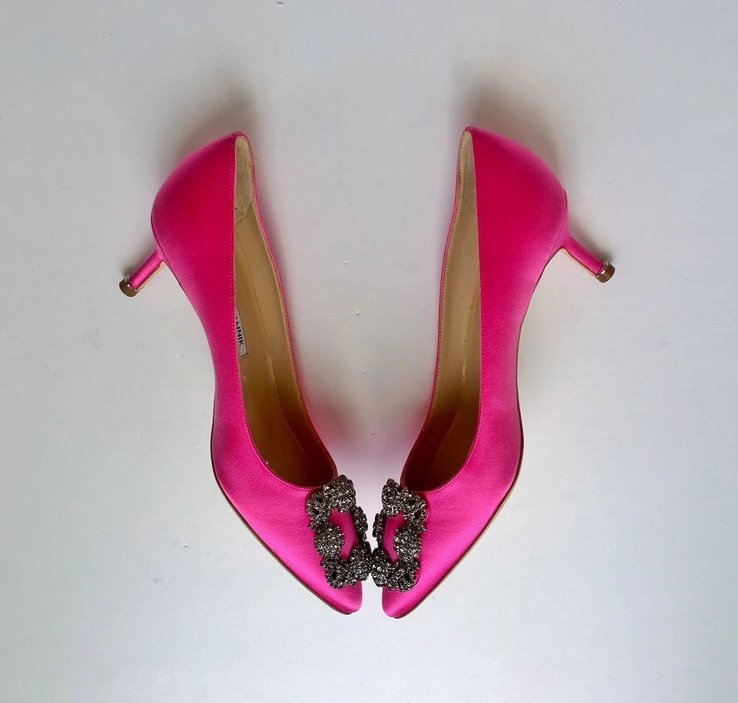 Manolo Blahnik Hangisi Pink Satin Rhinestone Heels  buckle court shoes 50